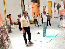 अष्टम योग दिवस के उपलक्ष्य में कामगारों के लिए पखवाड़ा मेंअशोका पी यू फोम इण्डिया प्रा लि बरेली में योग